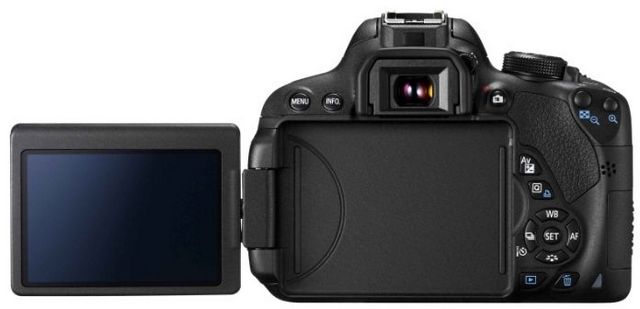   Canon EOS 700D Kit 18-55 IS STM