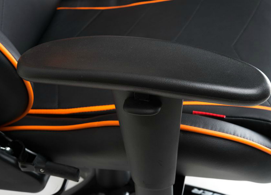    DXRacer OH/FE08/NO
