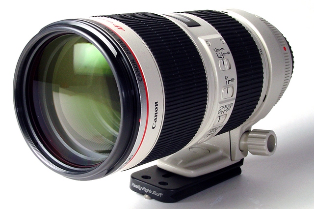  Canon EF 70-200mm f/2.8L IS II USM