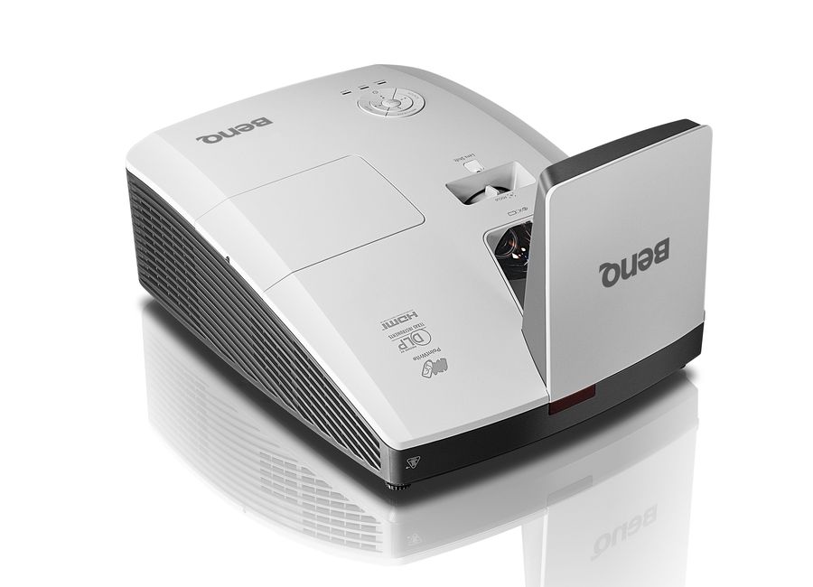 ��������  BenQ MX854UST