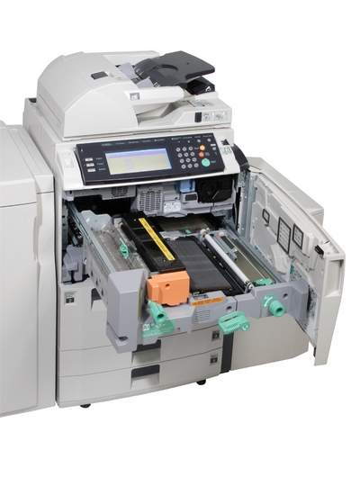 �����  Kyocera KM-8030