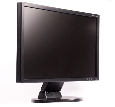  22 NEC TFT E221W black (1680*1050, 176/176, 300/, 1000:1, 5ms, DVI) TCO03