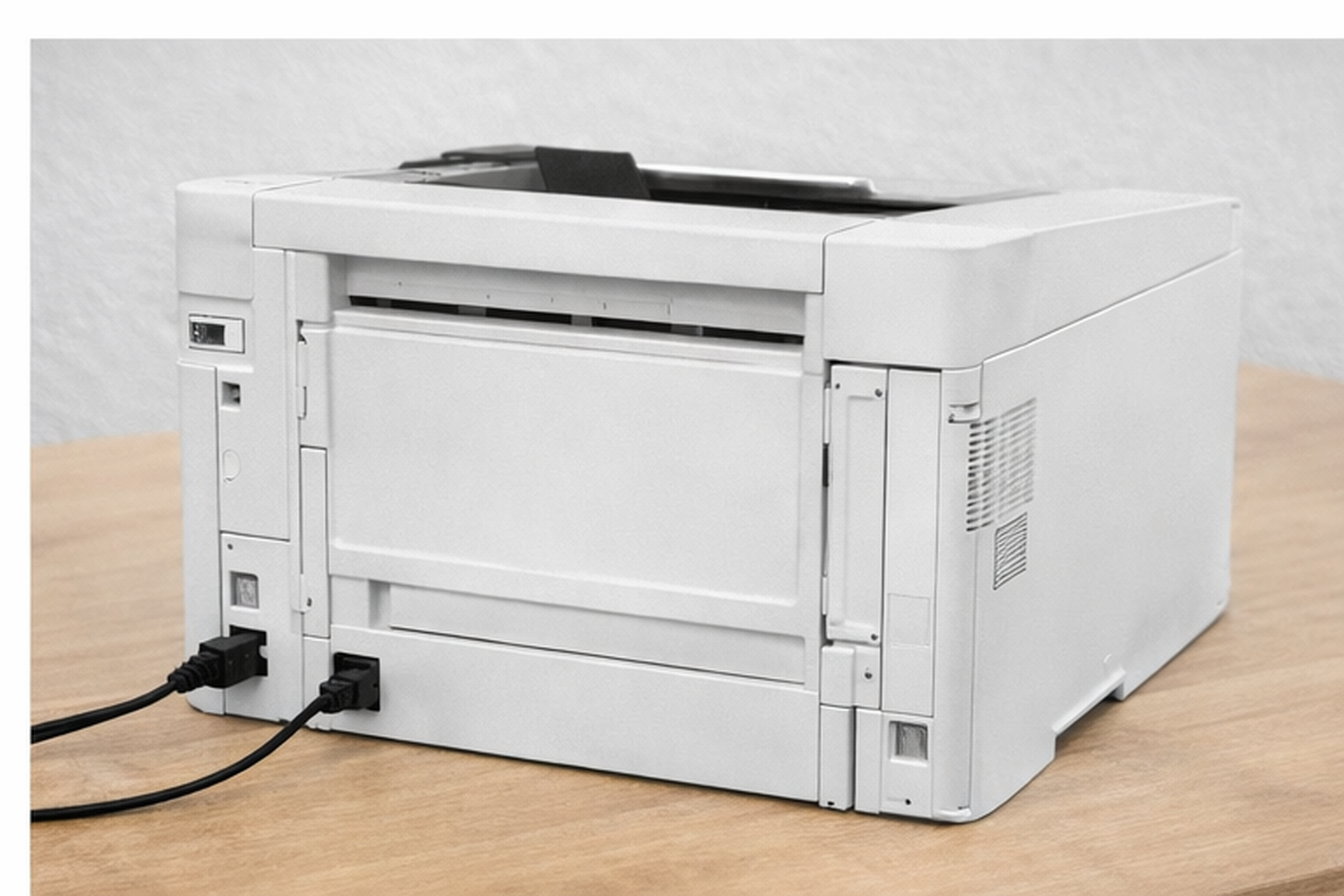 �������  Kyocera P2335d