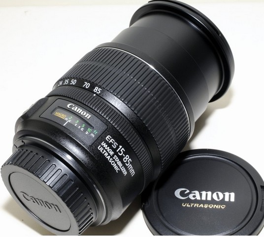  Canon EF-S 15-85mm f/3.5-5.6 IS USM