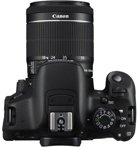   Canon EOS 700D Kit 18-55 IS STM