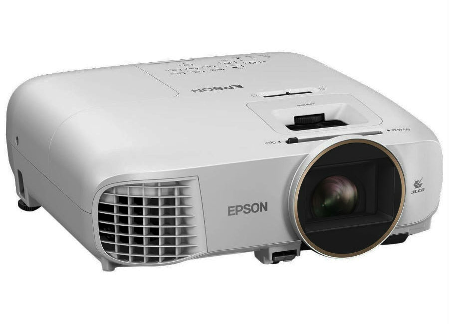  :  Epson EH-TW5650 +   Lumien Master Picture 154x240 MW FiberGlass