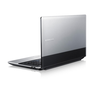  Samsung NP300E7A-S05RU 