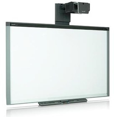 ������������� �����  SMART Board SB480 �� ���������� ���������� UF75