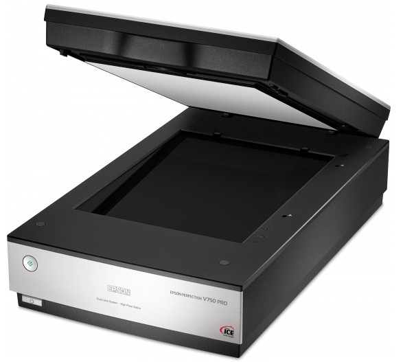  Epson Perfection V750 Photo