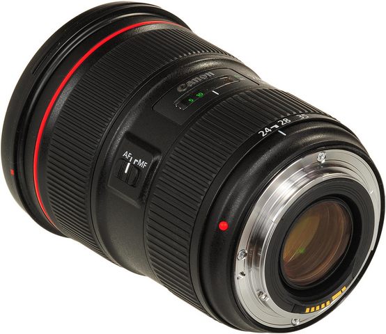 Canon EF 24-70mm f/2.8L II USM