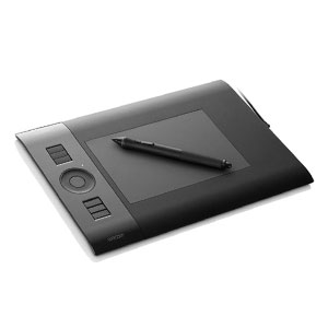   Wacom Intuos4 S (small) (PTK-440-RU)