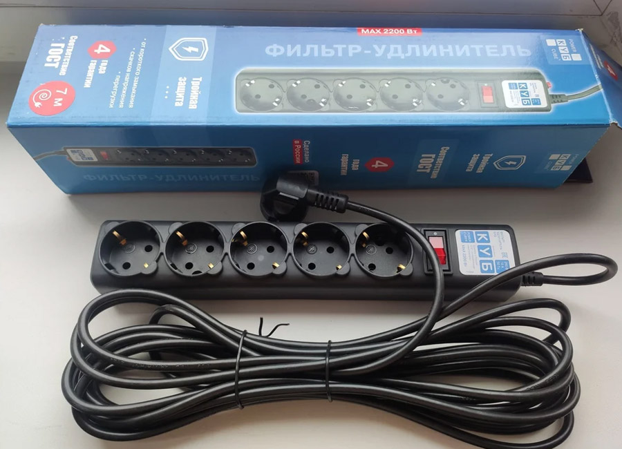 ������� ������  Power Cube 3 �, 5 ������� � �����������, 10�, 2.2���, 3x0.75, ������ ������, SPG5-�3