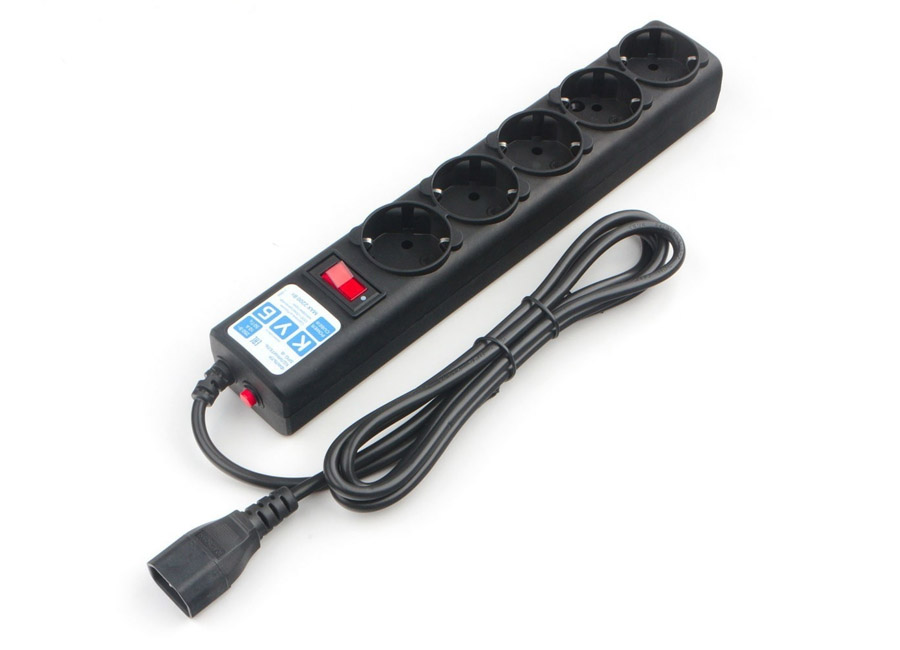 ������� ������  Power Cube ��� ��� (� �������� C14), 1.9 �, 5 ������� � �����������, 10�, 2.2���, 3x0.75, ������, SPG5-�2