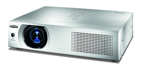 ��������  Sanyo PLC-XU116 White
